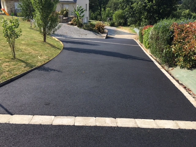 enrobe-amenagement exterieur_Edifice Construction