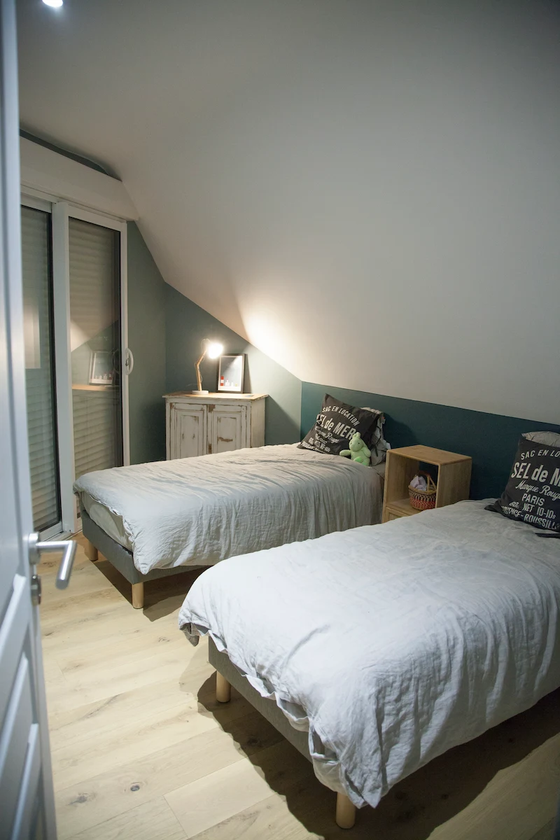 chambre renovation la trinite_Edifice Construction