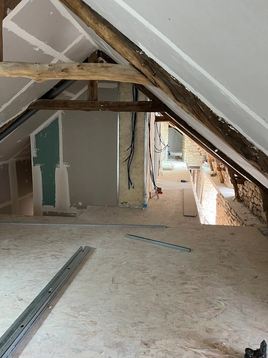 travaux etage renovation elven_Edifice Construction